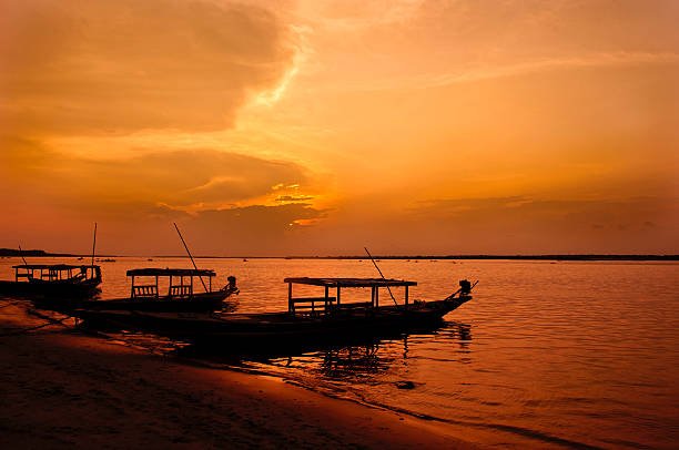 chilika lake boat